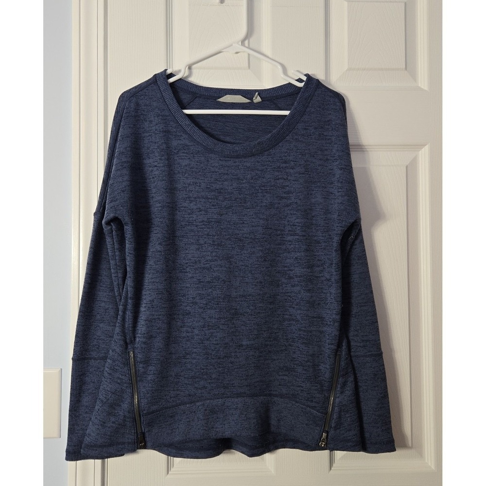 Athleta Womans Pullover Sweatshirt Size Medium Grey/Blue